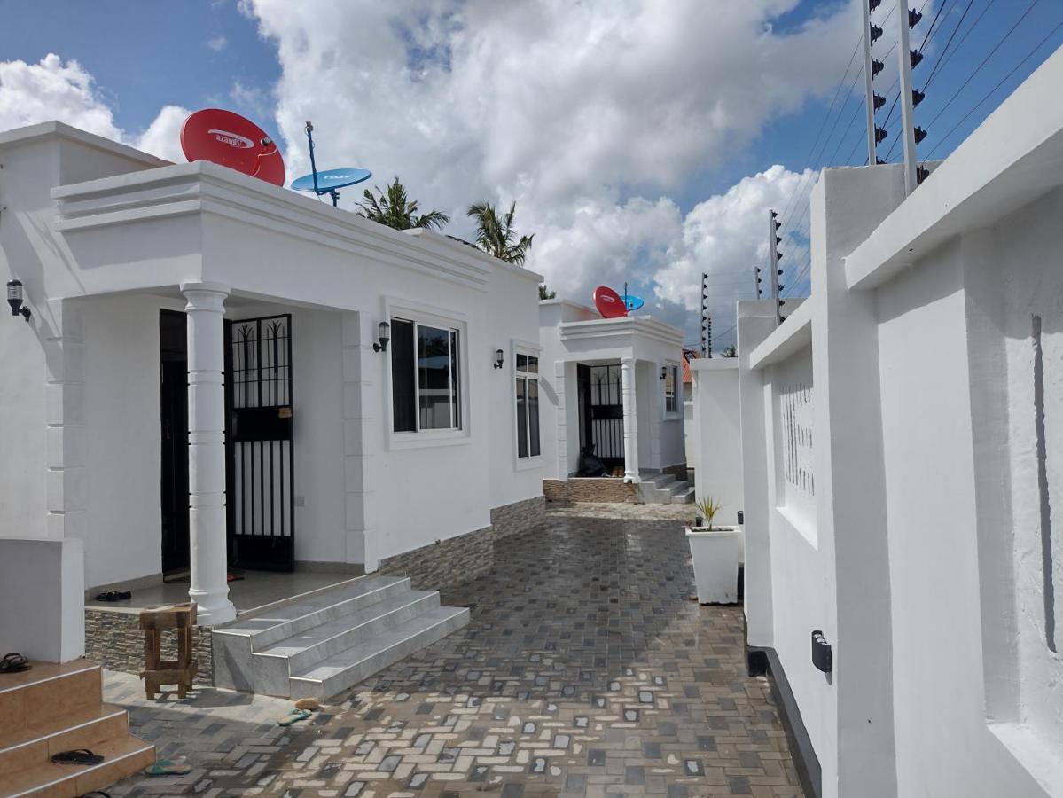 Mkamiti Villa - Airport Hotel Dar es Salaam Zewnętrze zdjęcie